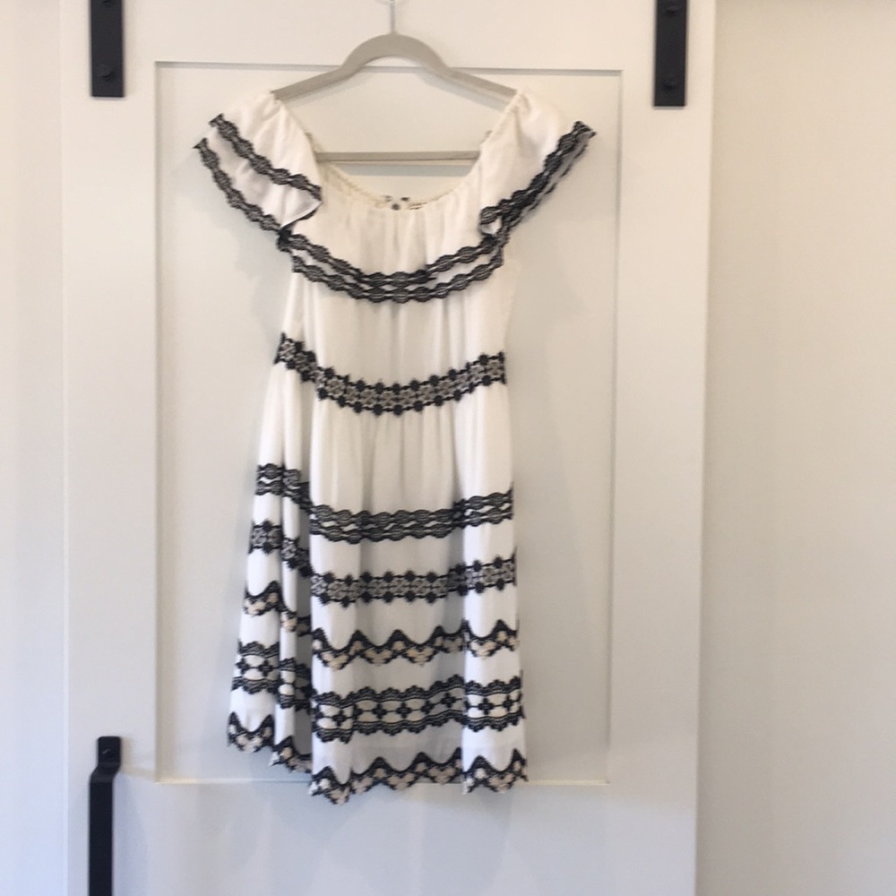 Alice + Olivia Dress Size 6